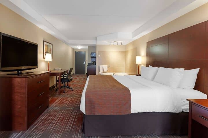 Room 21 of 44